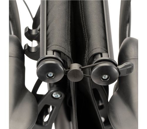 MultiMotion Carbon rollator blauw - ingezoomd op vergrendeling ingeklapt