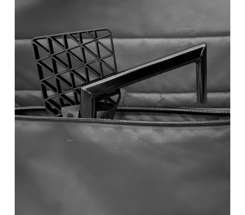 Triumph Prestige Reis hoes (opbergvak met daar in een voetsteun)