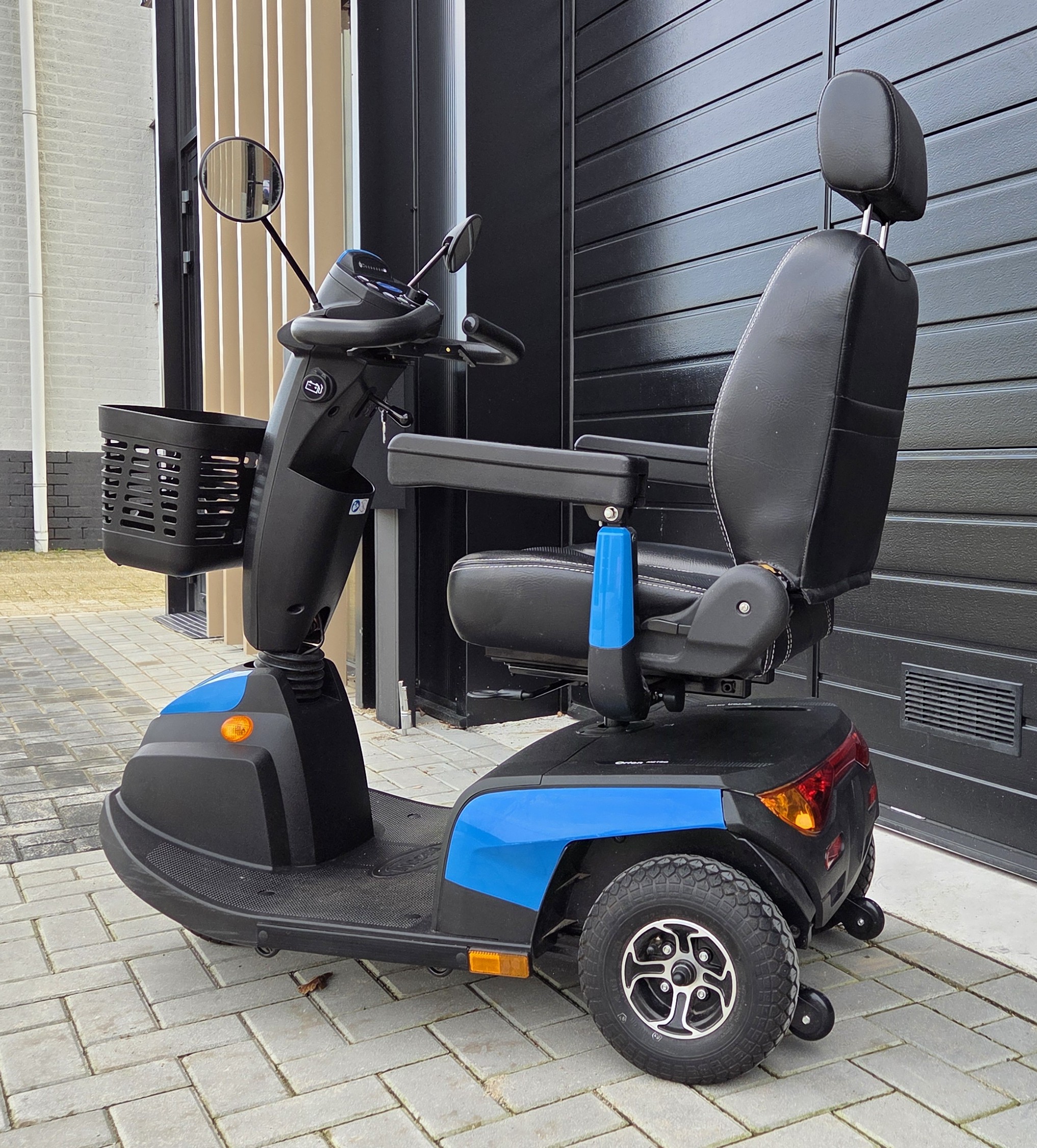 Scootmobiel Invacare Orion Metro 3 - Blauw - 12km/u - Afbeelding 3