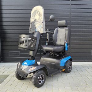 Invacare Orion Metro + Windscherm